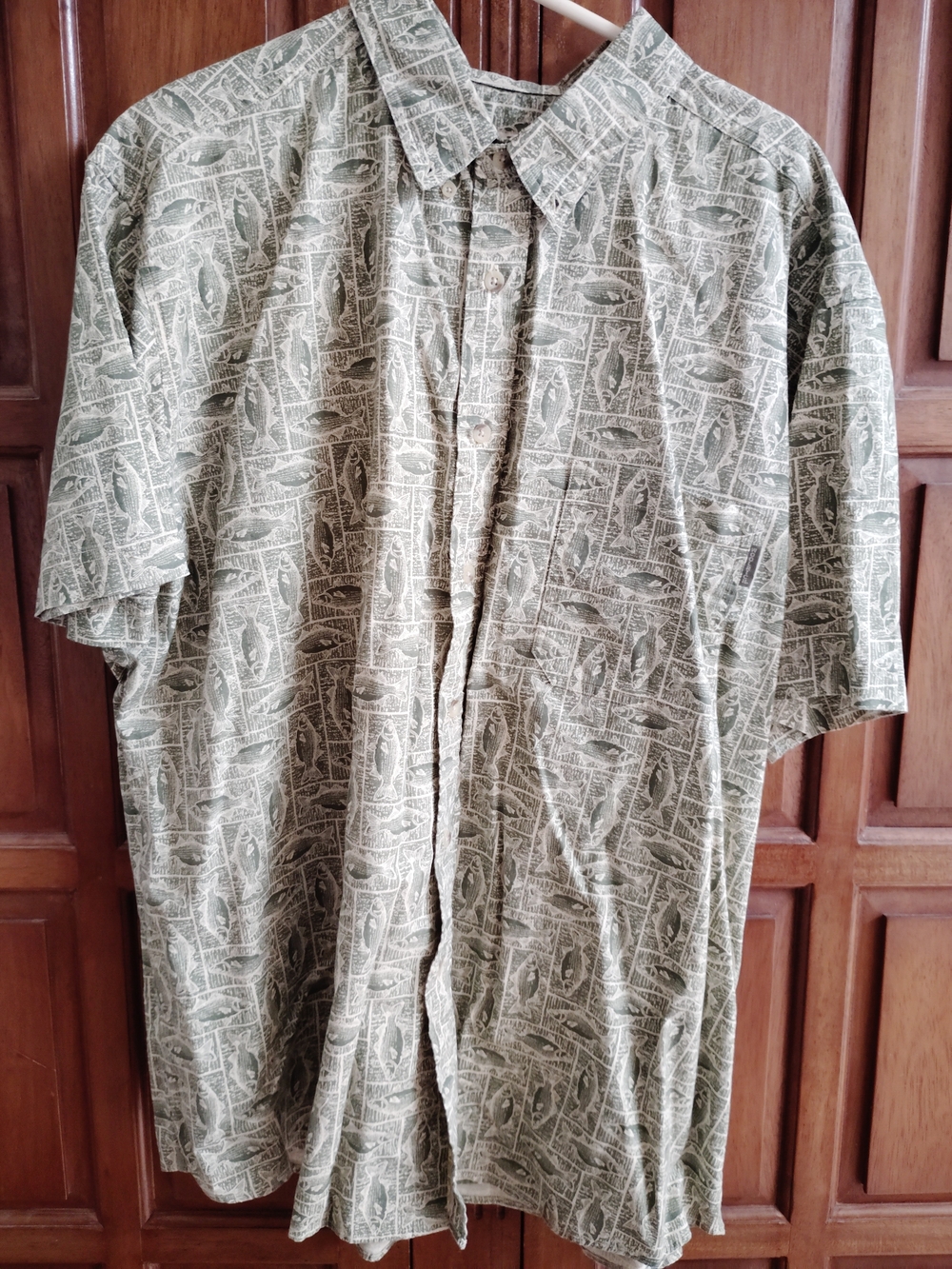 Woolrich Men's Short Sleeve Button-Down Shirt in Olive Green Print